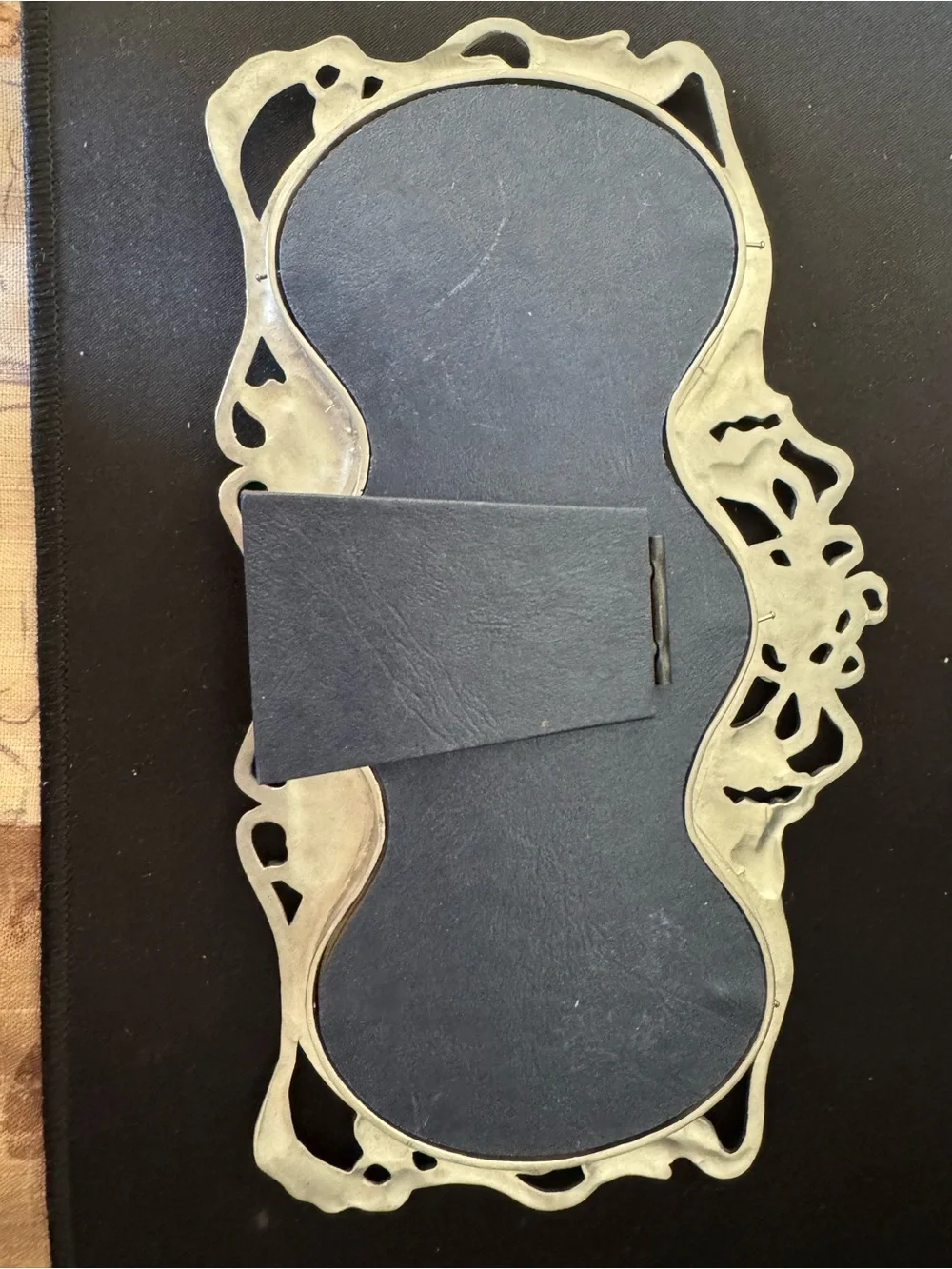 Pewter-Tone Triple Oval Picture Frame - Silver